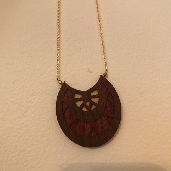 Necklace - Picture 7 of 8